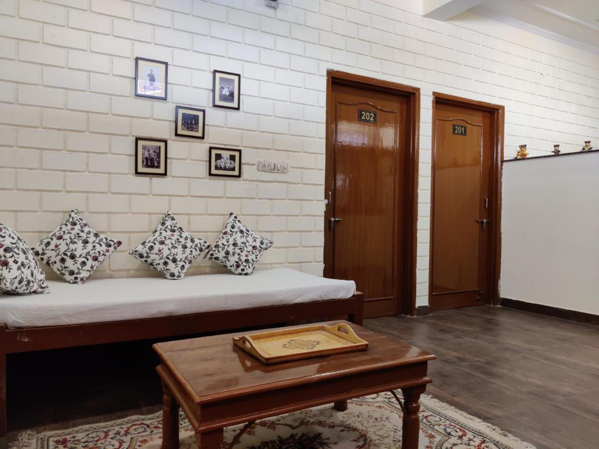 The Karauli Villa By Le Pension Stays Jaipur Buitenkant foto