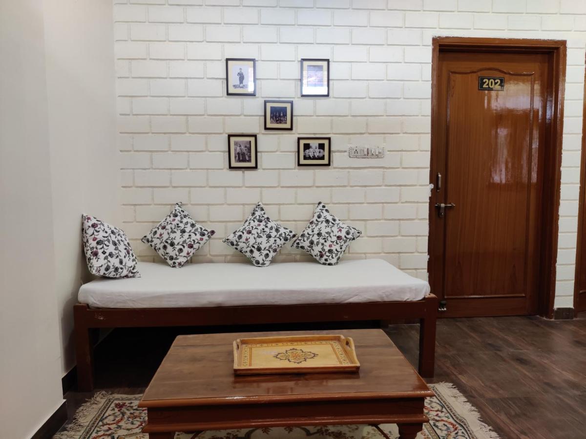 The Karauli Villa By Le Pension Stays Jaipur Buitenkant foto